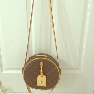 Authentic Louis Vuitton Petite Boite Souple (2015)